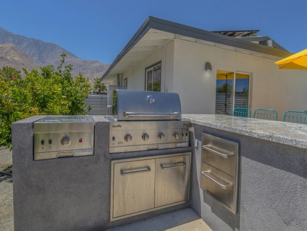 Palm Springs Home 990865