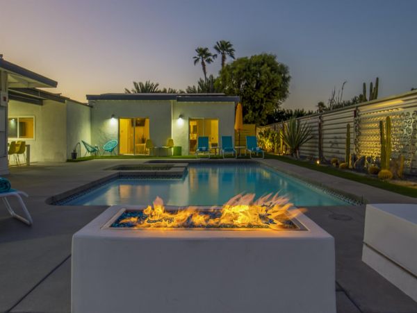 Palm Springs Home 990865