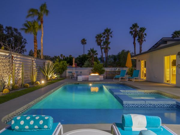 Palm Springs Home 990865