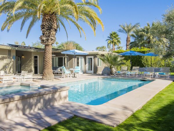 Palm Springs Home 990866
