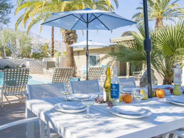 Palm Springs Home 990866