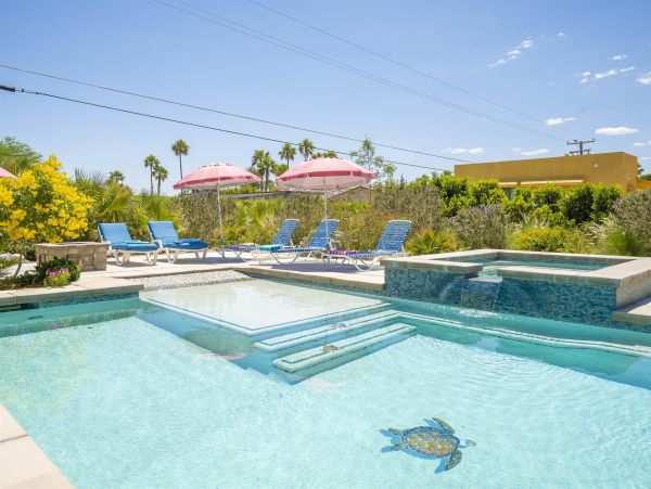 Palm Springs Home 990867