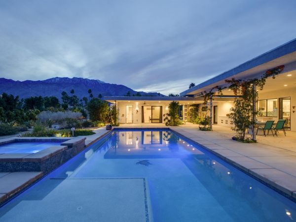 Palm Springs Home 990867