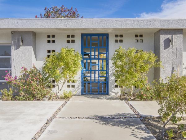 Palm Springs Home 990867