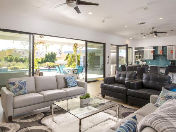 Palm Springs Home 990867