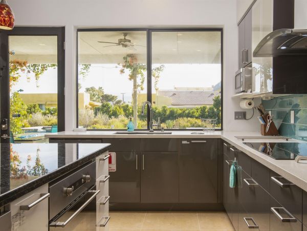 Palm Springs Home 990867
