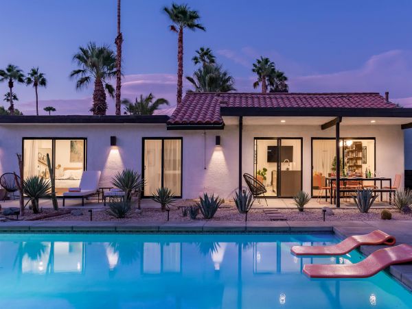 Palm Springs Home 990868