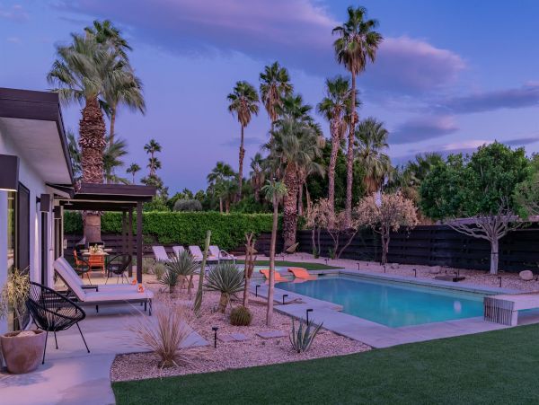 Palm Springs Home 990868