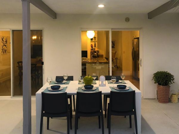 Palm Springs Home 990870