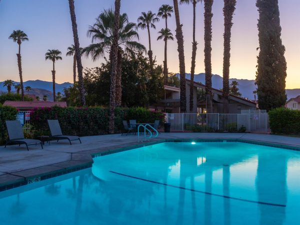 Palm Springs Home 990871