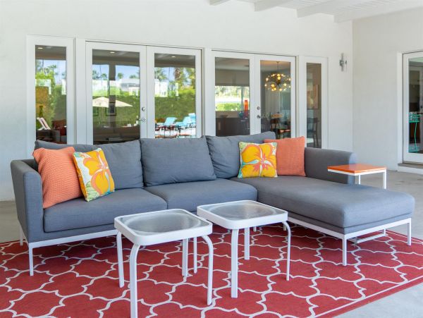 Palm Springs Home 990873