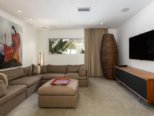 Palm Springs Home 990874