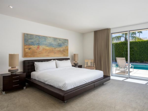 Palm Springs Home 990874