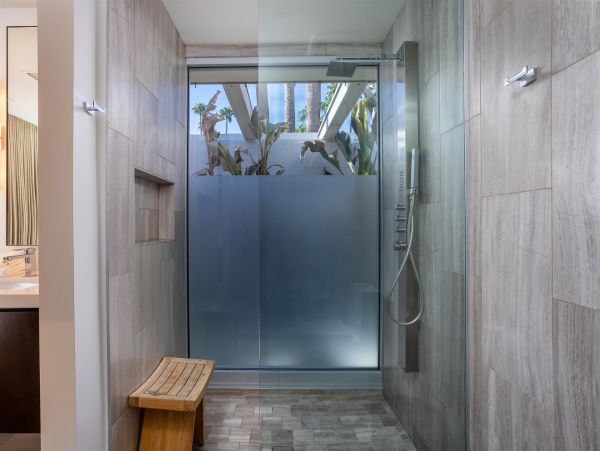 Palm Springs Home 990874
