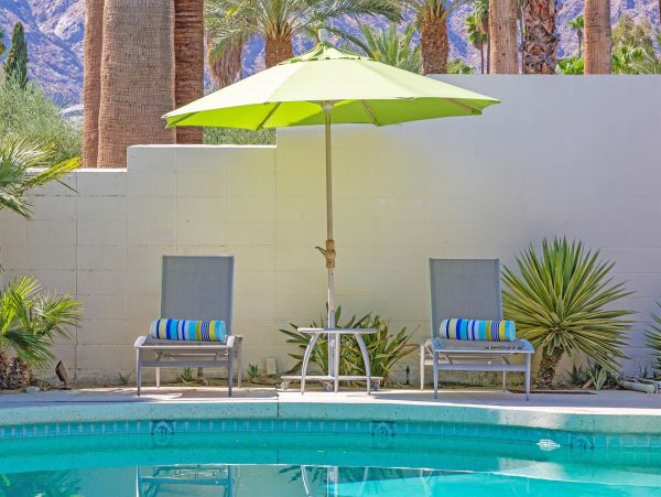 Palm Springs Home 990874