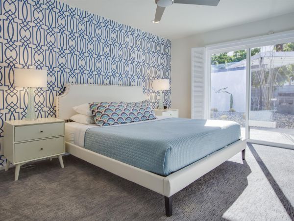 Palm Springs Home 990875