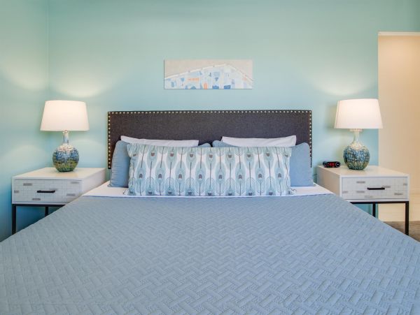 Palm Springs Home 990875