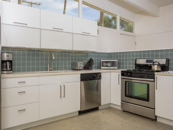 Palm Springs Home 990877