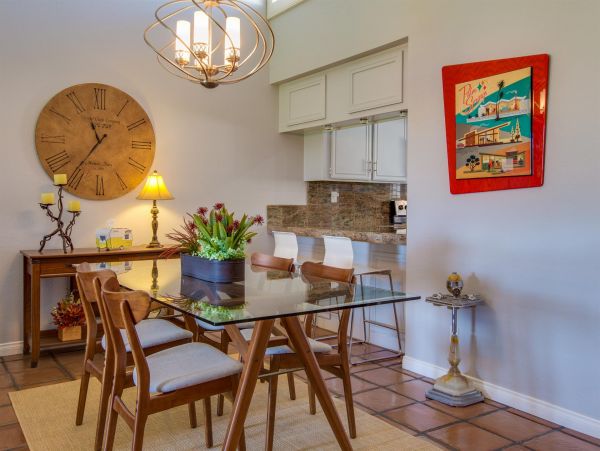 Palm Springs Home 990878