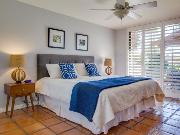 Palm Springs Home 990878