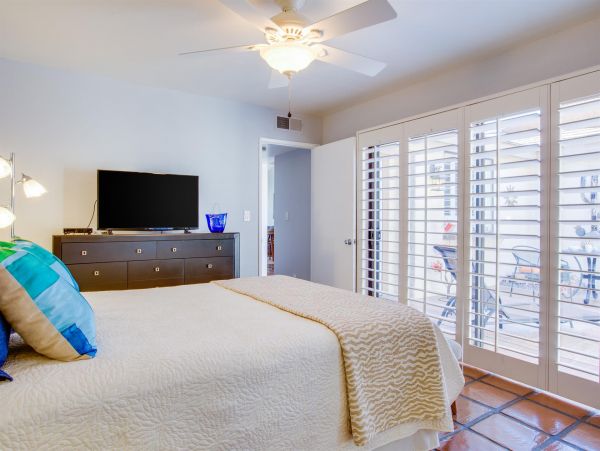 Palm Springs Home 990878