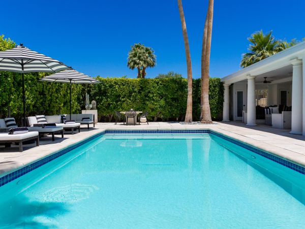 Palm Springs Home 990879