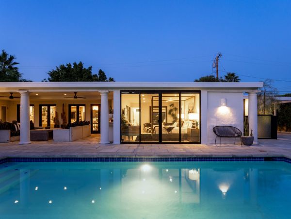 Palm Springs Home 990879