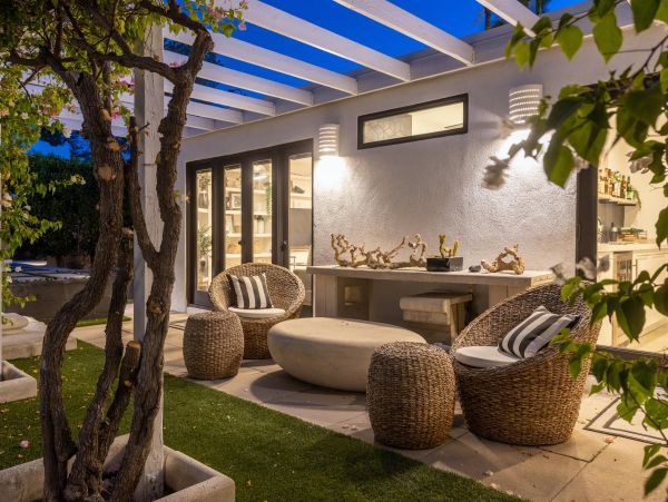 Palm Springs Home 990879