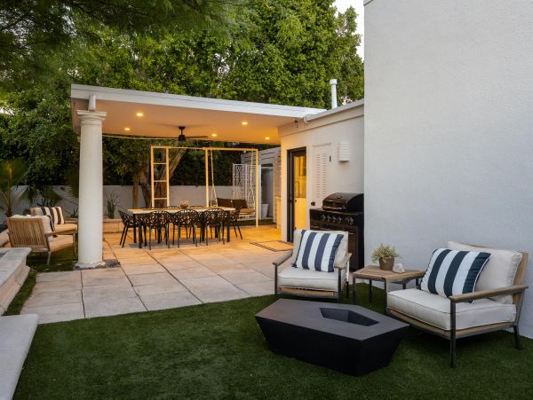 Palm Springs Home 990879