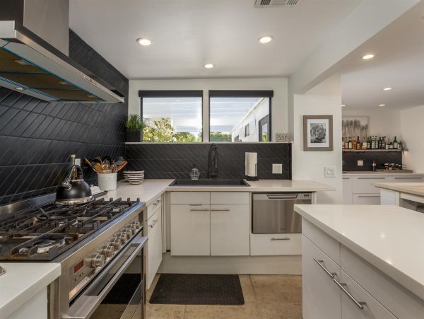 Palm Springs Home 990879