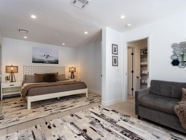 Palm Springs Home 990879