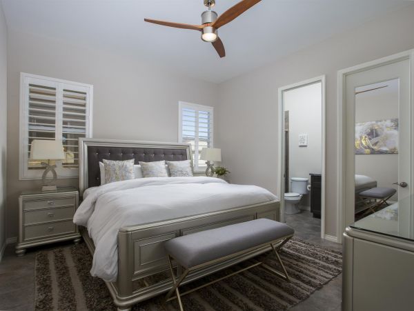 Palm Springs Home 990880