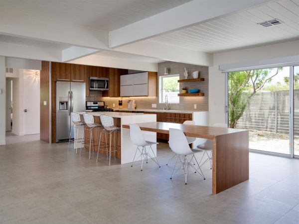 Palm Springs Home 990881