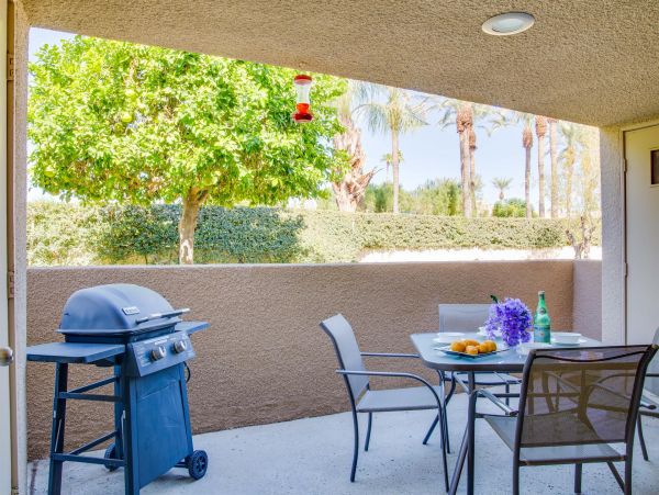 Palm Springs Home 990882