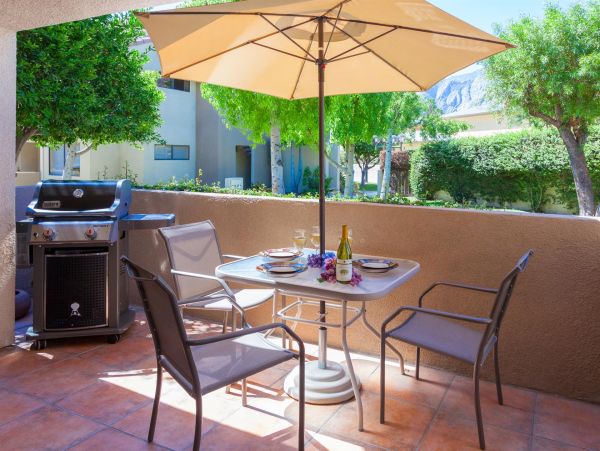 Palm Springs Home 990883