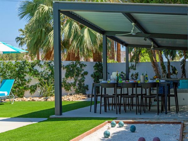 Palm Springs Home 990884