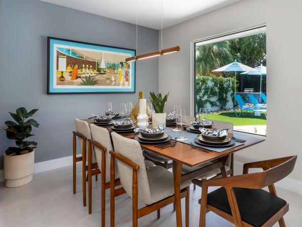 Palm Springs Home 990884