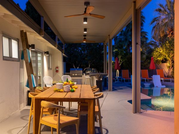 Palm Springs Home 990886