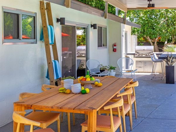 Palm Springs Home 990886
