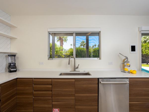 Palm Springs Home 990886