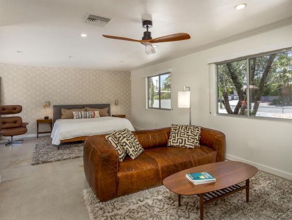 Palm Springs Home 990886