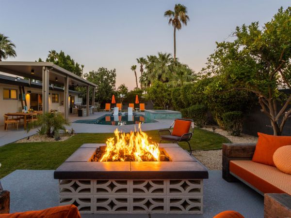 Palm Springs Home 990886