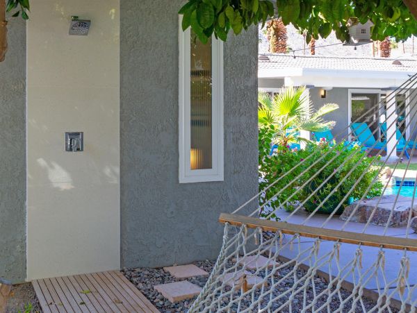Palm Springs Home 990887