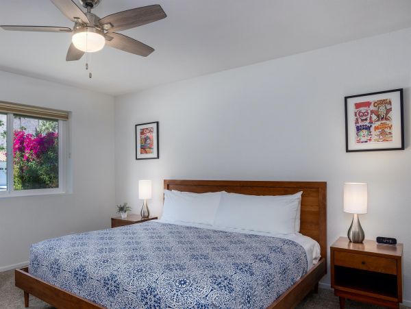 Palm Springs Home 990887