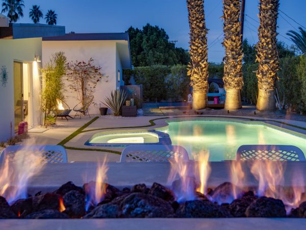 Palm Springs Home 990888