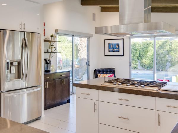 Palm Springs Home 990888