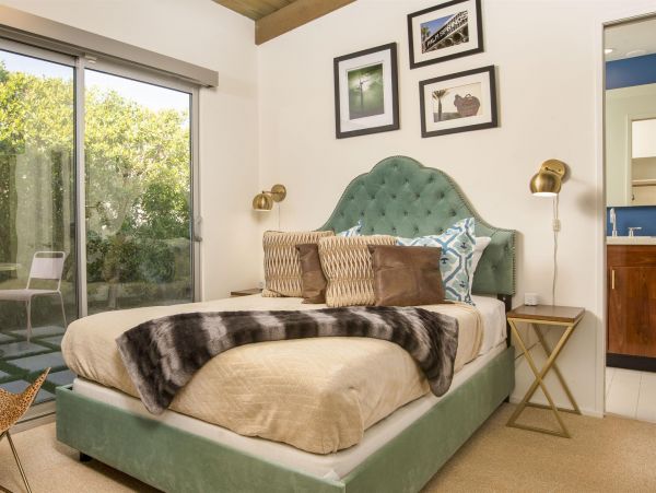 Palm Springs Home 990888