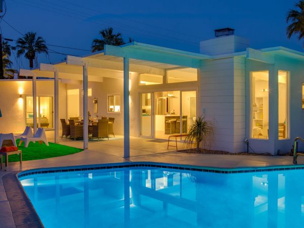 Palm Springs Home 990889
