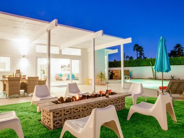Palm Springs Home 990889