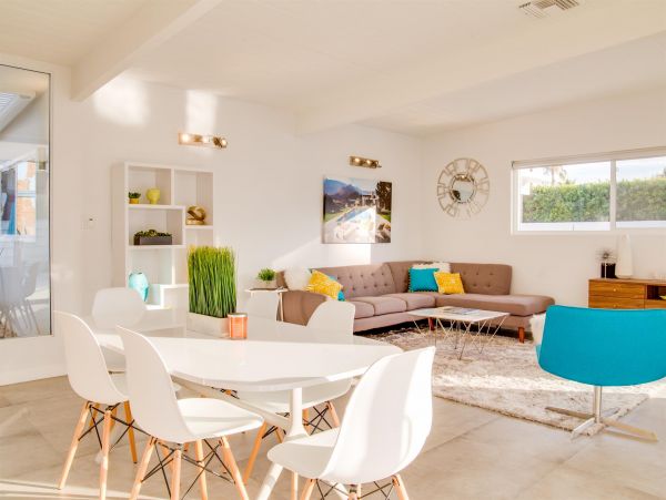 Palm Springs Home 990889